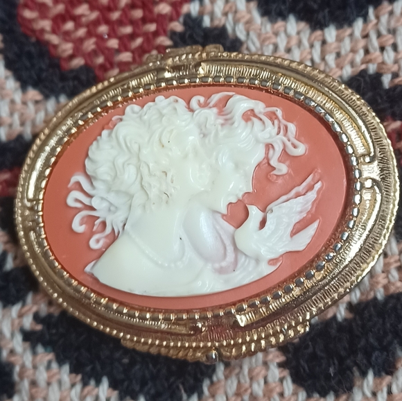 Vintage Estee Lauder Cameo Perfume Compact - Picture 3 of 6
